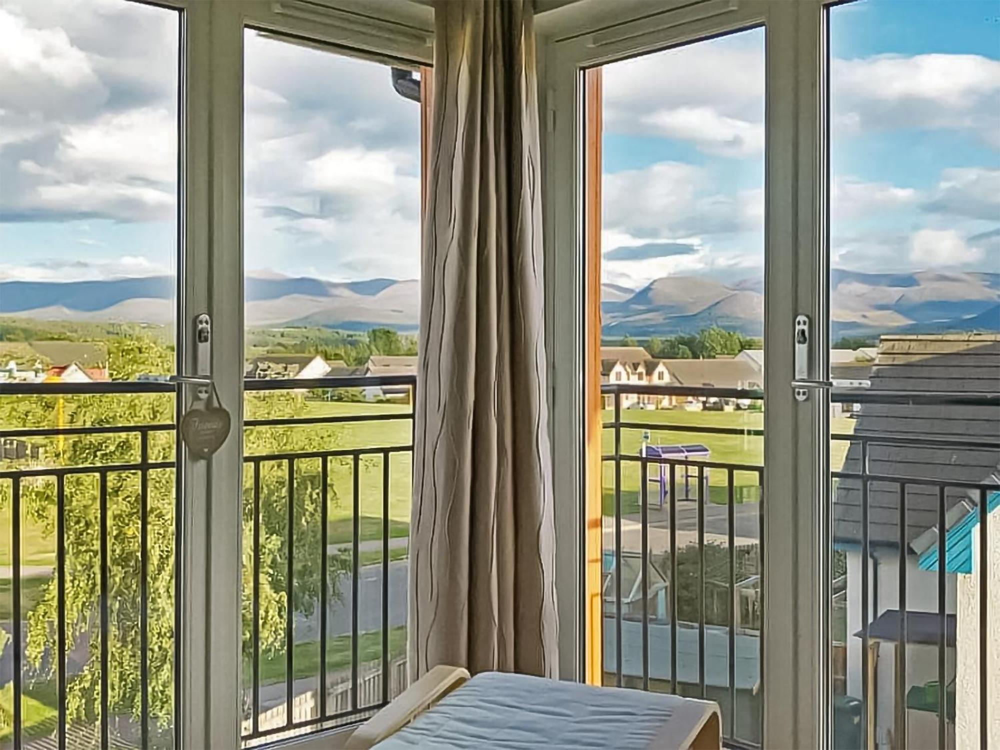 The View At No10 Vila Aviemore Exterior foto